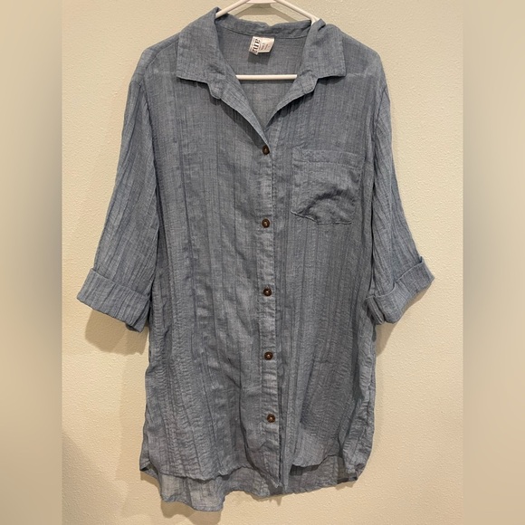 a.n.a Light Blue Chambray Shirt - Picture 1 of 5